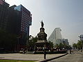 Monumento Cuauhtemoc Paseo Reforma 1.JPG