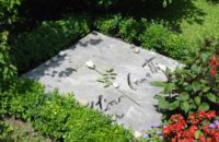 Elias Canetti tomb-stone.jpg