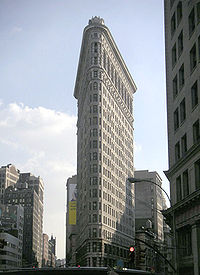 Flatiron building by day september 20004.jpg