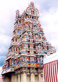 Gopuram del templo de Meenakshi en Madurai