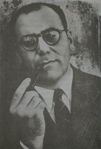 José Luis Romero.jpg