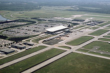 Aerial view of Dulles Airport, June 1985.JPEG