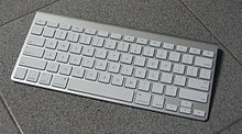 Apple-wireless-keyboard-aluminum-2007.jpg