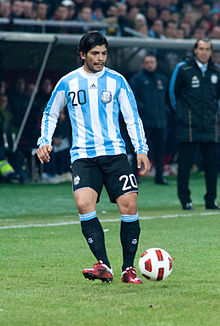 Ever Banega – Portugal vs. Argentina, 9th February 2011 (1).jpg