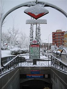 Metro Madrid Valdezarza.jpg