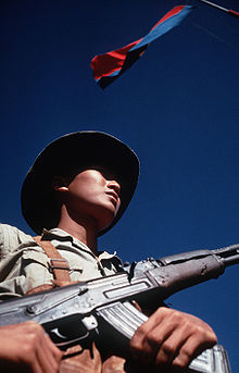 Viet Cong soldier DD-ST-99-04298.jpg