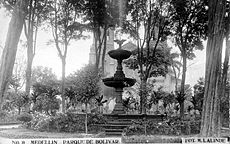 Parque Bolivar-1923.jpg