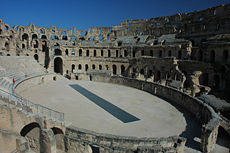 Tunisie El Djem amphitheatre 10.jpg