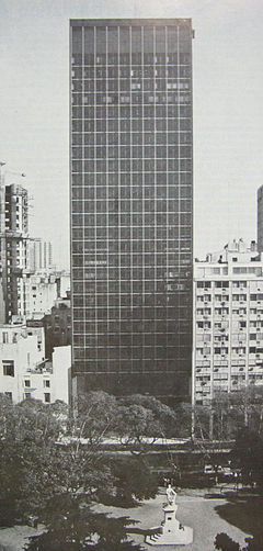 Edificio Chacofi (1980).jpg