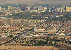 Las Vegas Flamingo Road 1.jpg