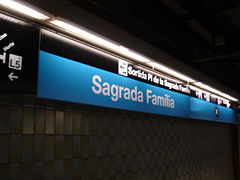Metro Sagrada Familia.jpg