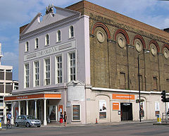 Old Vic theatre London Waterloo.jpg