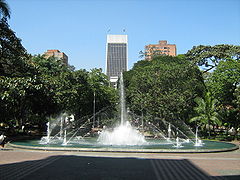 Parque Bolivar-Medellin.JPG