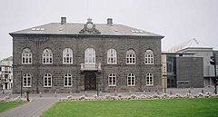 Reykjavik (parlamento).jpg