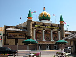 2003-08-15 Mitchell Corn Palace.jpg