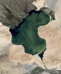 Achit-Nuur Lake, Mongolia, Landsat-7, 2007-08-13 .jpg