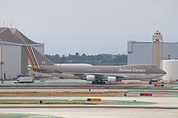 Asiana Cargo Boeing 747-400F HL7604.jpg