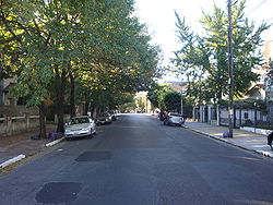 Avenida Meeks, Temperley.jpg