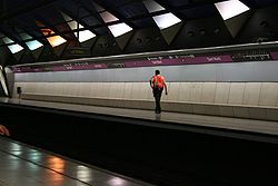 Barcelona Metro Sant Martí JMM.JPG