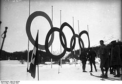 Bundesarchiv Bild 102-00794, St. Moritz, Olympische Ringe.jpg