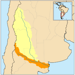 Curso y cuenca del río Desaguadero en amarillo. En naranja la cuenca del río Colorado, del que el Desaguadero fue tributario hasta principios del siglo XX.