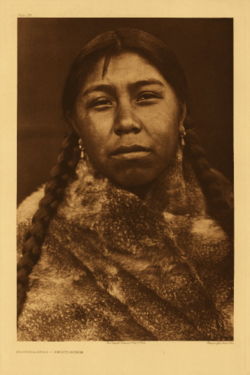 Edward S. Curtis Collection People 077.jpg