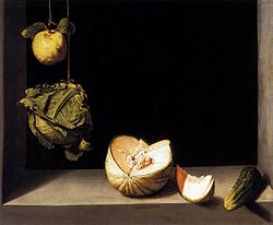Bodegón del Museo de San Diego (California), firmado «Ju Sánchez Cotán F.» (60 x 81 cm). La ordenación geométrica de sus componentes, membrillo, repollo, melón y pepino, en movimiento curvilíneo decreciente, forma una hipérbola que el pintor podría haber tomado de Arquímedes.
