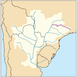 Curso del río Grande dentro de la cuenca del río Paraná.