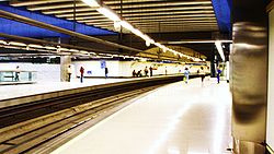 Línea 3 Metro Madrid (45).jpg