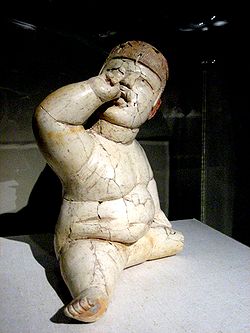 Las Bocas Olmec baby-face figurine (Bookgrrrl).jpg