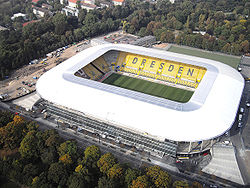 Luftaufnahme-Harbig-Stadion.jpg