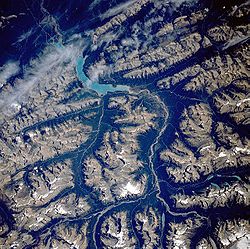 El río Saskatchewan Norte visto desde el espacio.