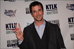 Noah Wyle Reminds Obama of His Promises for Peace.jpg