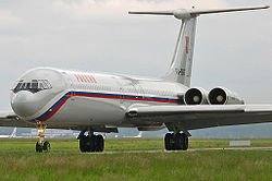 Rossiya Ilyushin Il-62MK.jpg