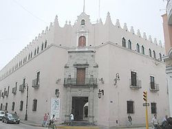 Univeridad de Yucatan Mérida.jpg