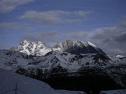 Monte Coglians visto dal monte Zoncolan.jpg