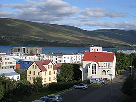 Akureyri cityscape.JPG
