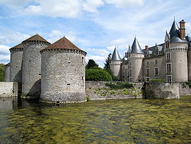 Chateau-bourg-archambault.jpg
