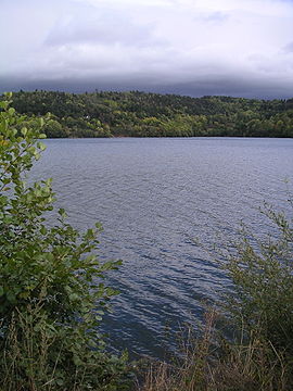 Lac d'Aydat 1.JPG