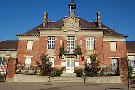 Mairie de Frières-Faillouël.jpg