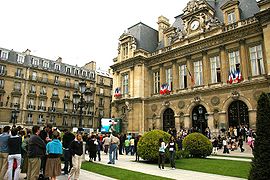 Mairie de Neuilly extérieur.JPG