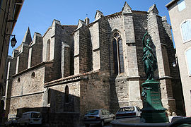 Saint-Pargoire eglise chevet.jpg