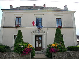Saint-Sauveur-de-Flée mairie.JPG