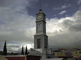 Tlaxiaco clock.JPG