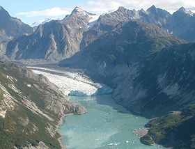Vista de uno de los glaciares de la Bahía de los Glaciares.