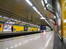 Metro Madrid Rubén Darío station.jpg