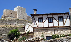 Casa castellana y castillo de Curiel de Duero.jpg