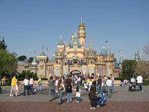 Castillo de Disneyland.jpg