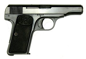 FN Model 1910 1616.jpg