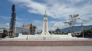 Monumento al Salvador del Mundo 1.jpg